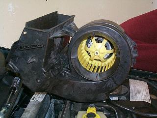 blower2_small.jpg - 16941 Bytes